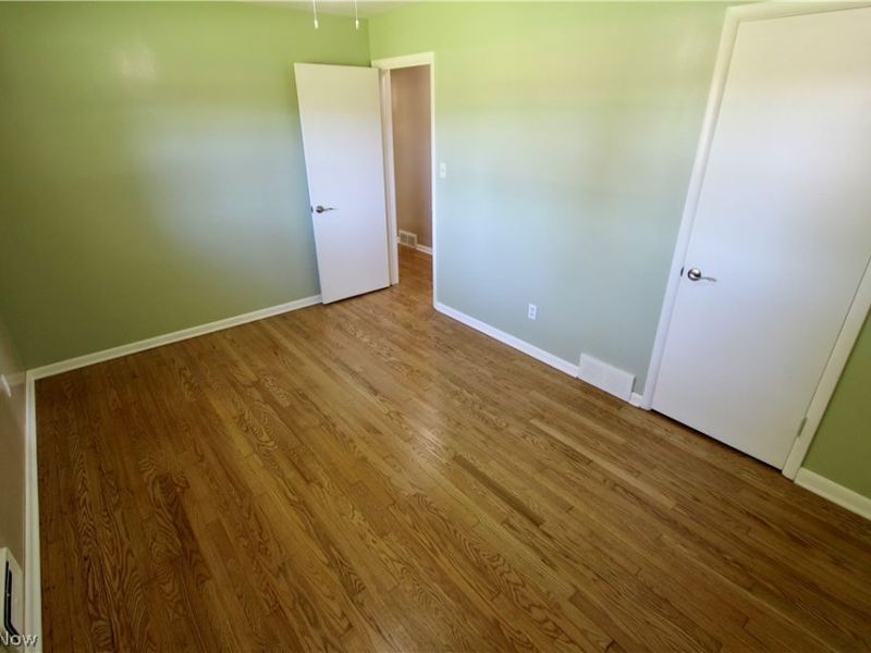 1303 Cherry Lane, Seven Hills, OH 44131 Photo 21