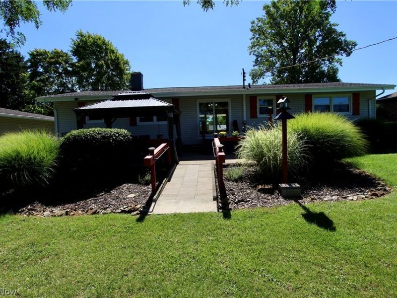 1303 Cherry Lane, Seven Hills, OH 44131 Photo 37