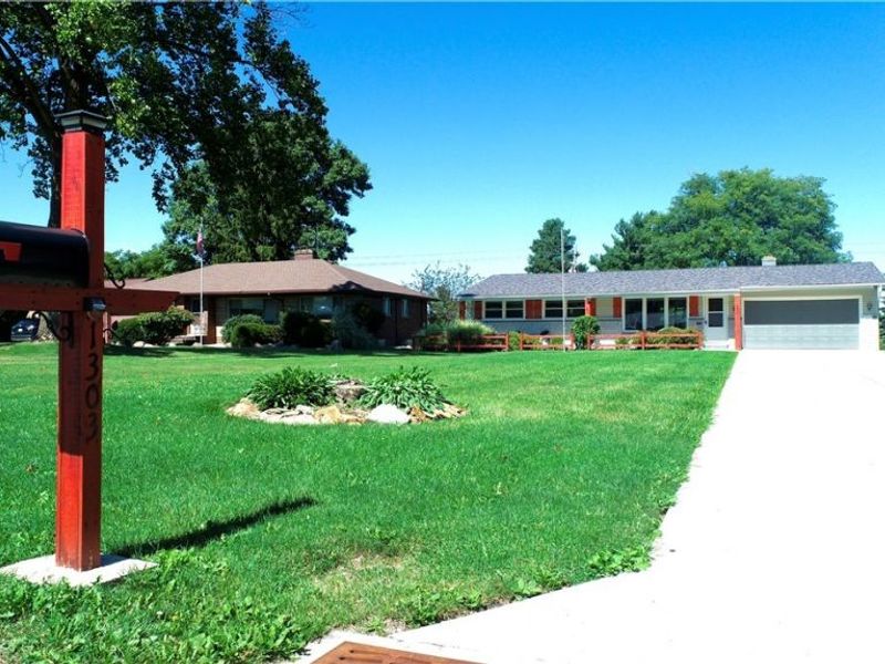 1303 Cherry Lane, Seven Hills, OH 44131 Photo 49