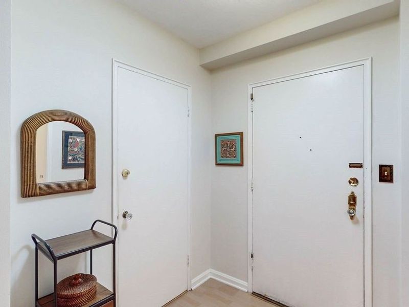 13800 Fairhill Road, Unit 209, Shaker Heights, OH 44120 Photo 15