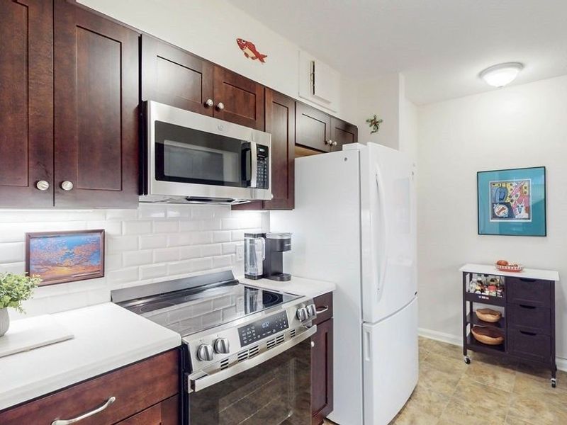 13800 Fairhill Road, Unit 209, Shaker Heights, OH 44120 Photo 8