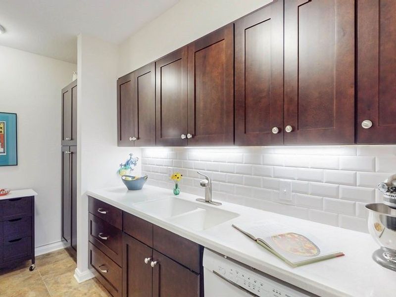 13800 Fairhill Road, Unit 209, Shaker Heights, OH 44120 Photo 9