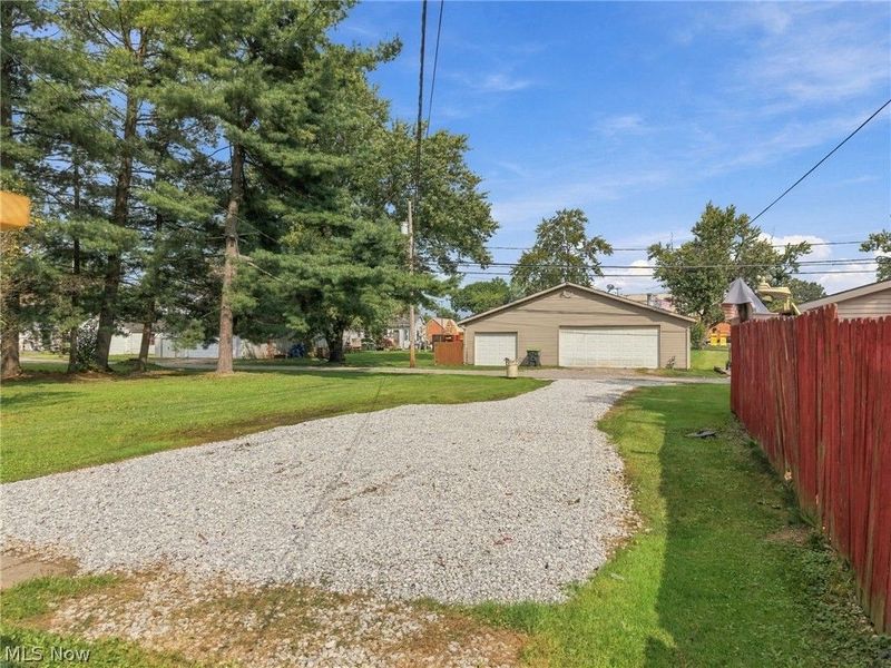 245 E Maryland Avenue, Sebring, OH 44672 Photo 32