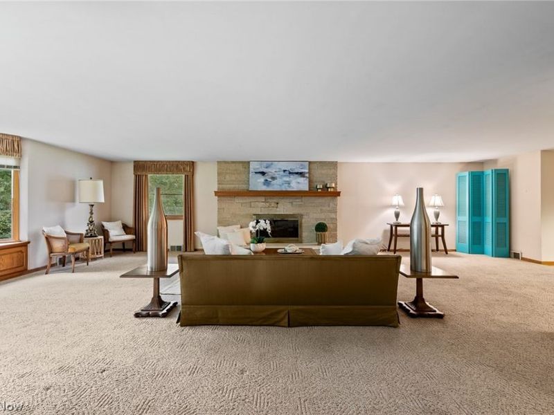 806 E Warner Road, Akron, OH 44319 Photo 10
