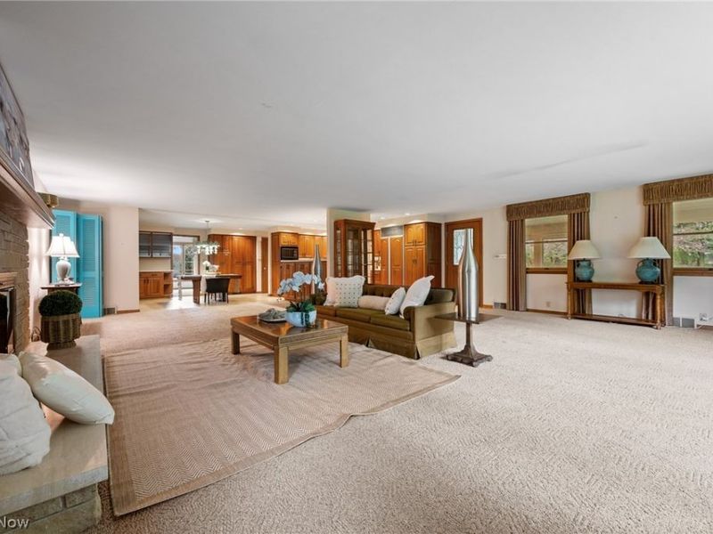 806 E Warner Road, Akron, OH 44319 Photo 12