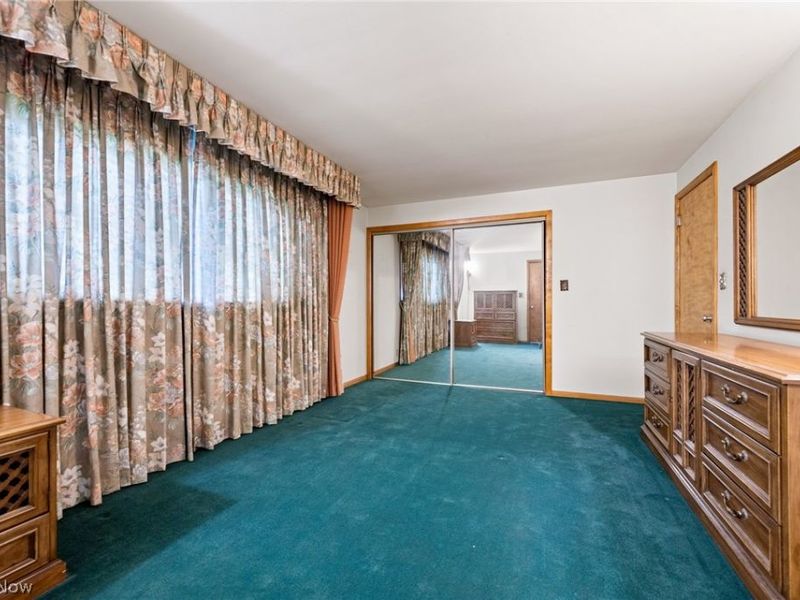 806 E Warner Road, Akron, OH 44319 Photo 24