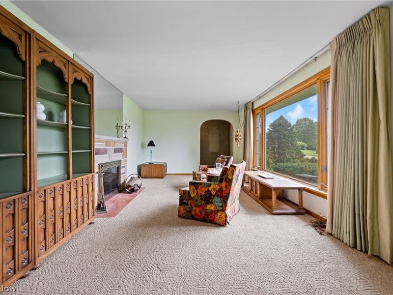 806 E Warner Road, Akron, OH 44319 Photo 6