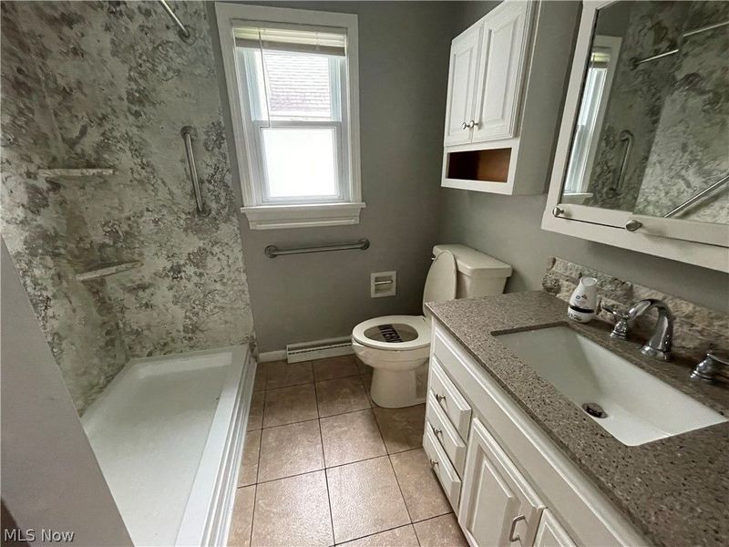 13060 Beeson Street NE, Alliance, OH 44601 Photo 12