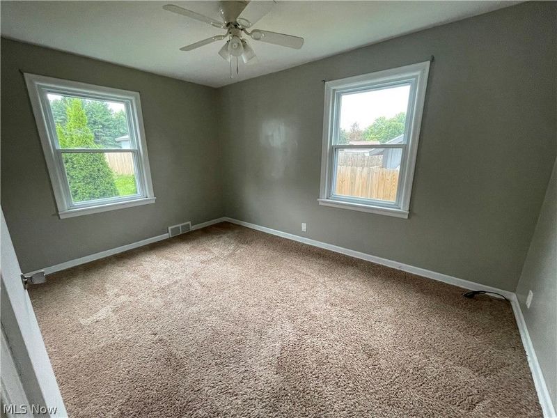 13060 Beeson Street NE, Alliance, OH 44601 Photo 9