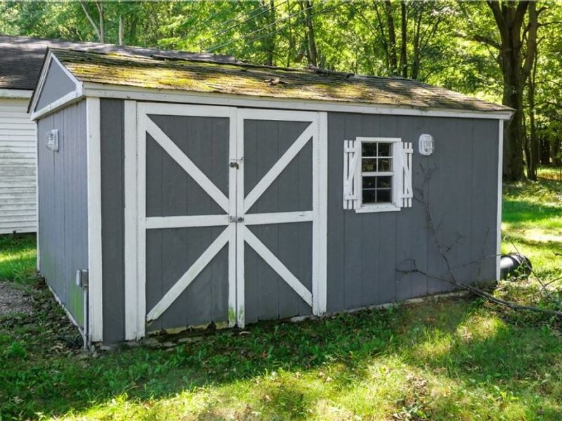 32653 Belle Road, Avon Lake, OH 44012 Photo 24