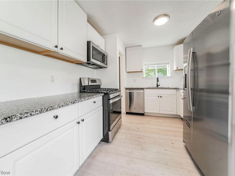 3114 W 160th Street, Cleveland, OH 44111 Photo 10