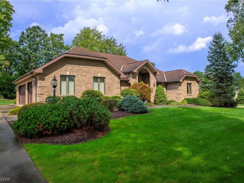 6986 Kingscote Park, Independence, OH 44131 Photo 2