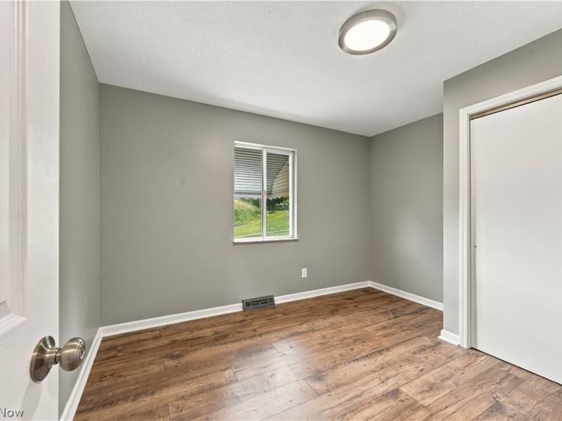 306 E State Street, Barberton, OH 44203 Photo 19