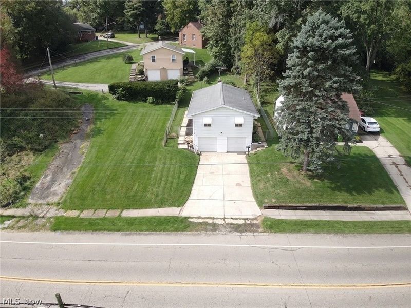 306 E State Street, Barberton, OH 44203 Photo 2