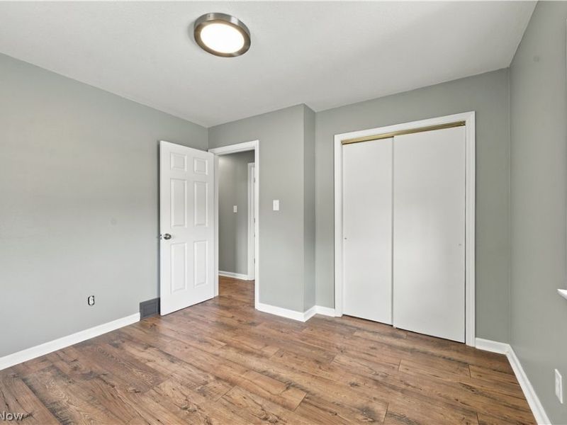 306 E State Street, Barberton, OH 44203 Photo 24