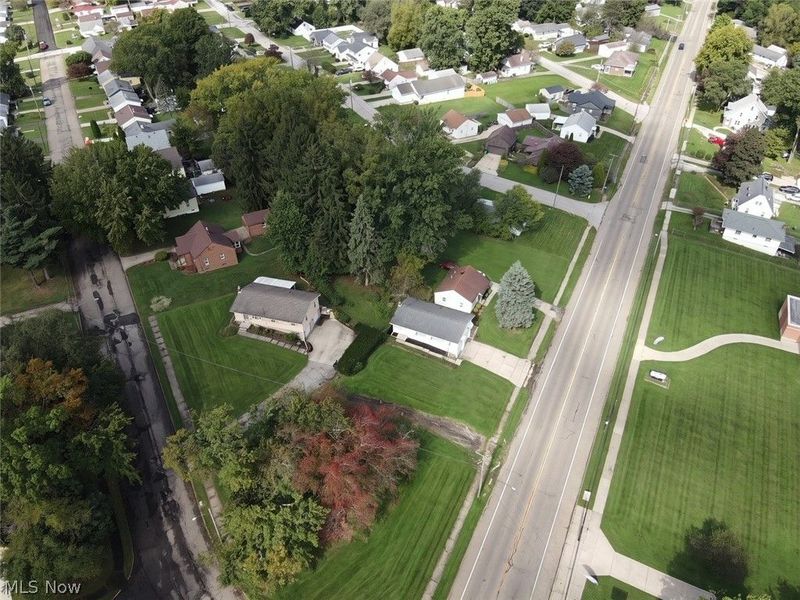 306 E State Street, Barberton, OH 44203 Photo 4