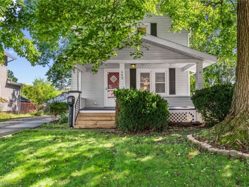 509 Tompkins Avenue, Akron, OH 44305 Photo 2