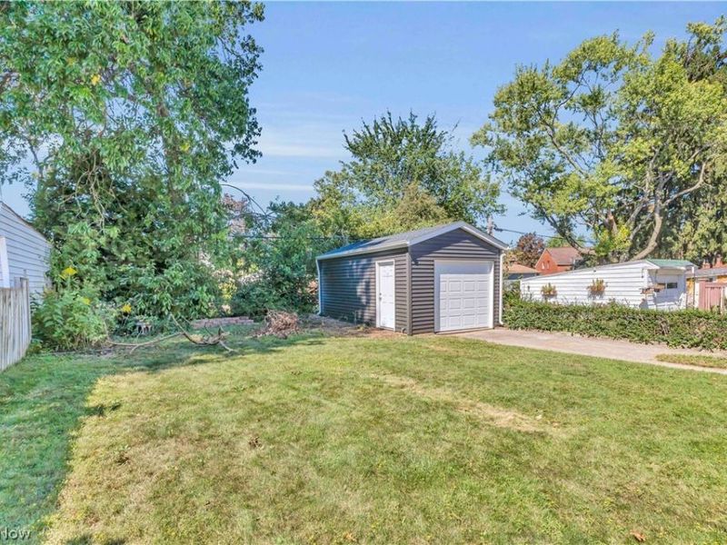 3396 W 151st Street, Cleveland, OH 44111 Photo 7