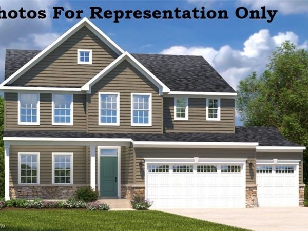 36044 Bridge Hampton Lane, North Ridgeville, OH 44039