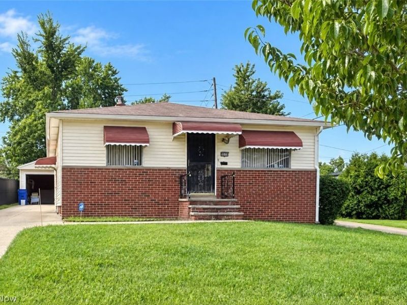 16710 Dynes Avenue, Cleveland, OH 44128 Photo 1
