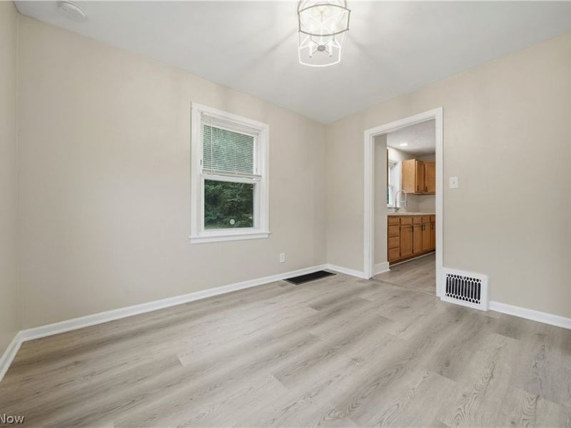 1137 Smithfarm Avenue, Akron, OH 44305 Photo 10