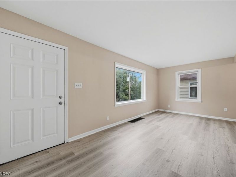 1137 Smithfarm Avenue, Akron, OH 44305 Photo 7