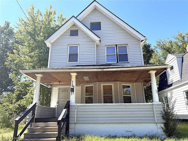 660 E 126th Street , Cleveland, OH 44108