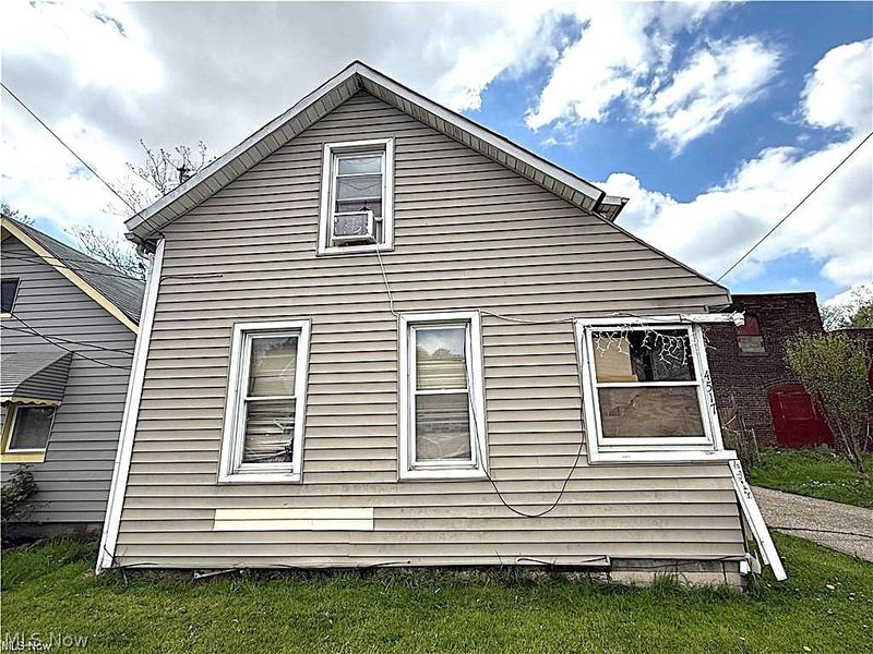 4517 Hyde Avenue, Cleveland, OH 44109 Photo 20