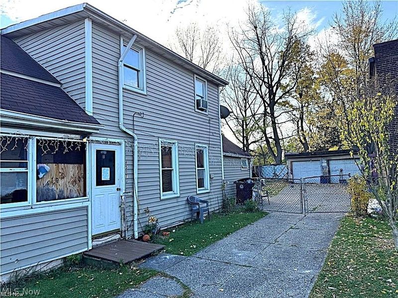 4517 Hyde Avenue, Cleveland, OH 44109 Photo 21