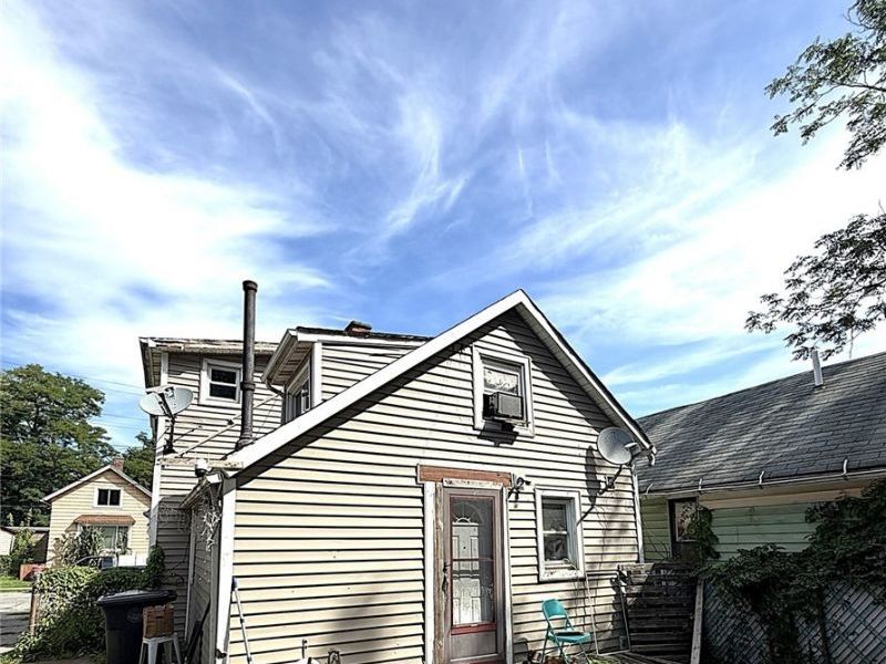 4517 Hyde Avenue, Cleveland, OH 44109 Photo 25