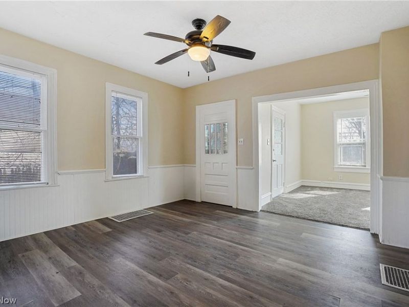 131 W Miller Avenue, Akron, OH 44301 Photo 11