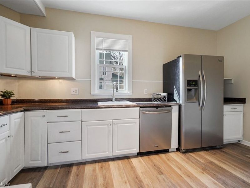 131 W Miller Avenue, Akron, OH 44301 Photo 4