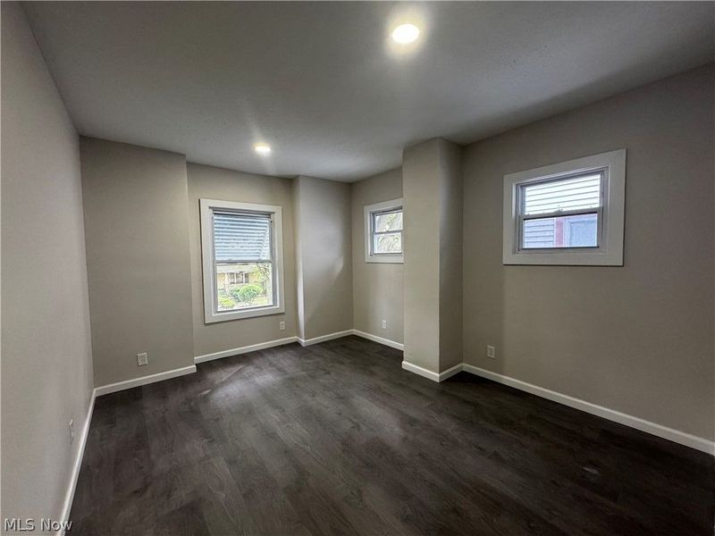 10409 Yale Avenue, Cleveland, OH 44108 Photo 16