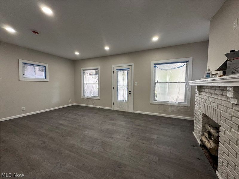 10409 Yale Avenue, Cleveland, OH 44108 Photo 4