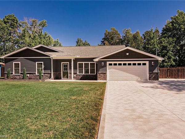 1441 Stanford Drive , Brunswick, OH 44212