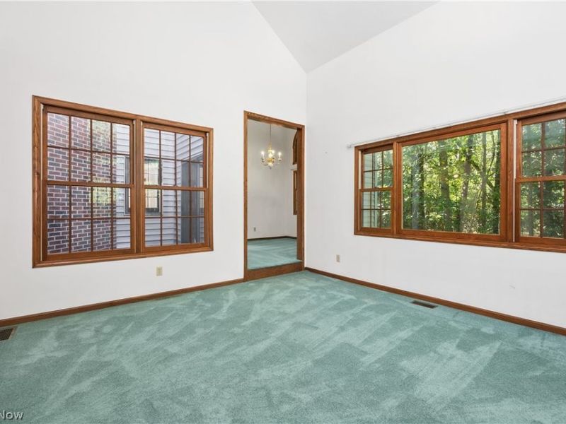 3126 Cliffside Drive, Akron, OH 44321 Photo 10