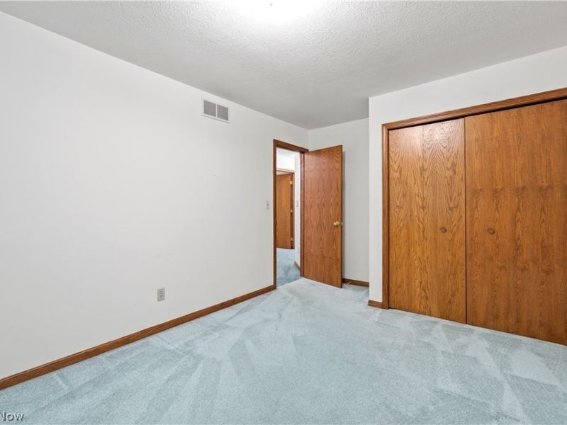 3126 Cliffside Drive, Akron, OH 44321 Photo 25