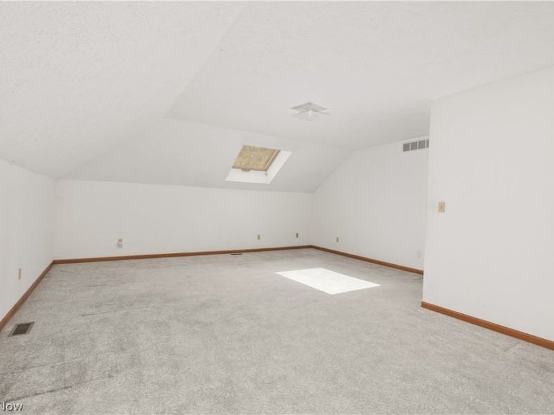 3126 Cliffside Drive, Akron, OH 44321 Photo 30