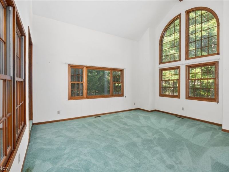 3126 Cliffside Drive, Akron, OH 44321 Photo 9