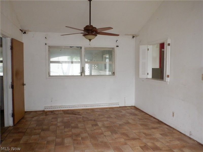 2091 Lee Boulevard, East Cleveland, OH 44112 Photo 13