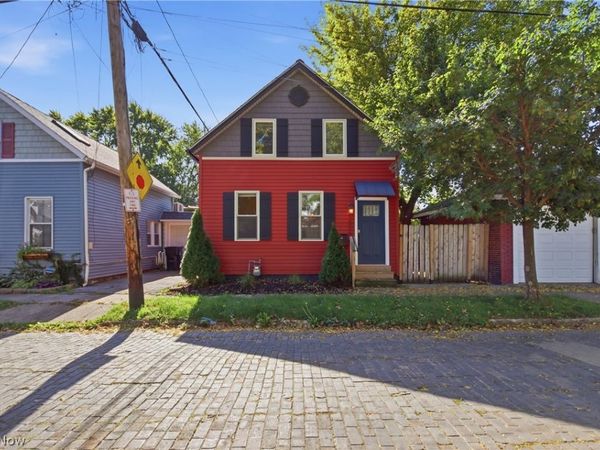 5215 Duke Avenue, Cleveland, OH 44102