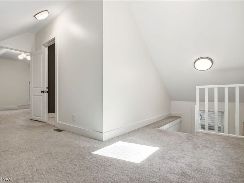 5215 Duke Avenue, Cleveland, OH 44102 Photo 20