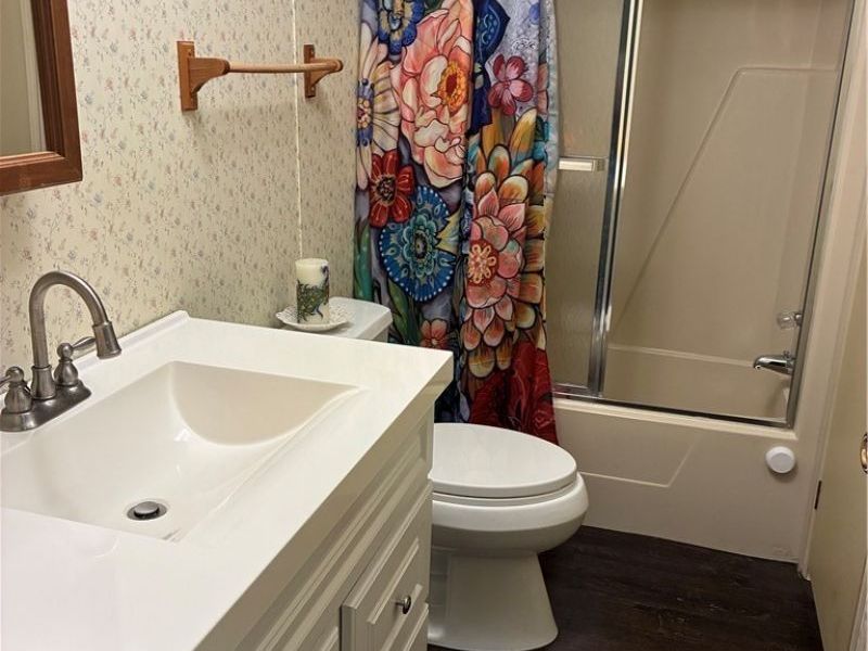 63 Parkway Drive, Olmsted Township, OH 44138 Photo 9