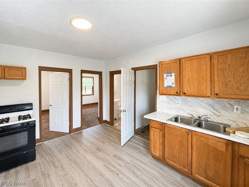 3611 E 116th Street, Cleveland, OH 44105 Photo 7