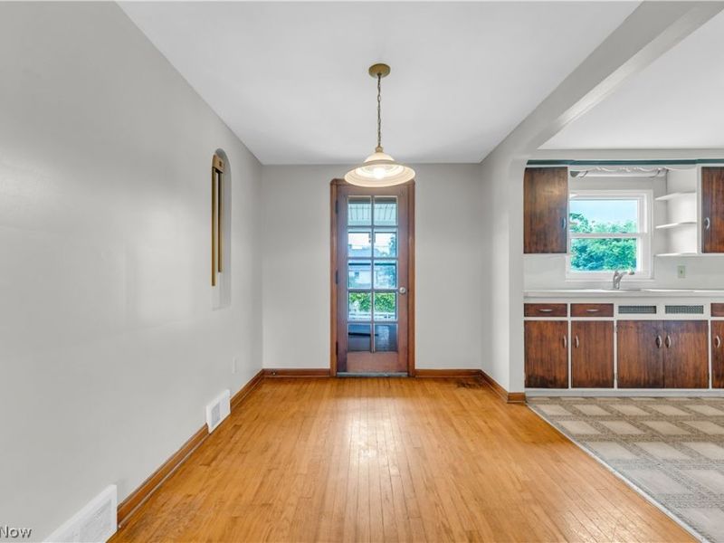 3819 W 137th Street, Unit 2/UP, Cleveland, OH 44111 Photo 4