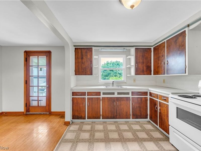 3819 W 137th Street, Unit 2/UP, Cleveland, OH 44111 Photo 5