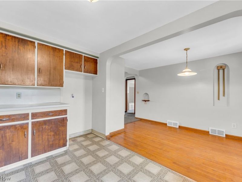 3819 W 137th Street, Unit 2/UP, Cleveland, OH 44111 Photo 8