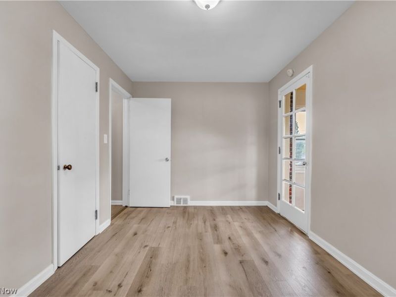 10008 Edgepark Drive, Unit 2/UP, Garfield Heights, OH 44125 Photo 13