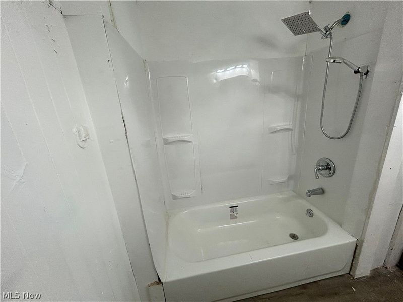 3654 E 53rd Street, Unit Studio, Cleveland, OH 44105 Photo 6