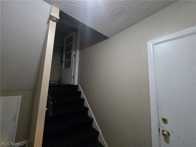 2502 Noble Road, Cleveland Heights, OH 44121 Photo 5